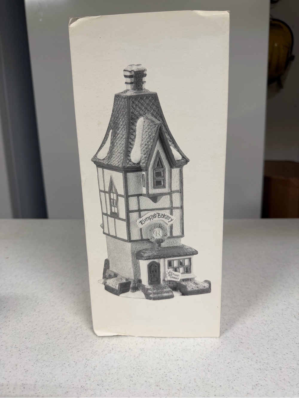 Dept 56 North Pole Series “Rimpy’s Bakery” Retired 1991 NEW in box with cord
